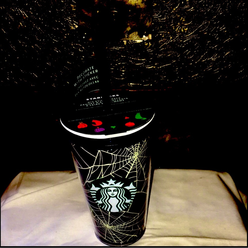 Starbucks 2021 NWT Glow In-The-Dark 16 oz Tumbler with 8 Stickers